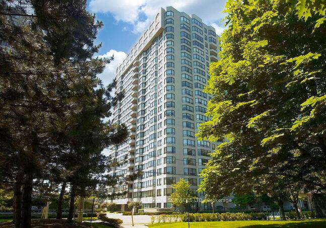1-aberfoyle-crescent-etobicoke-ontario-w12442592