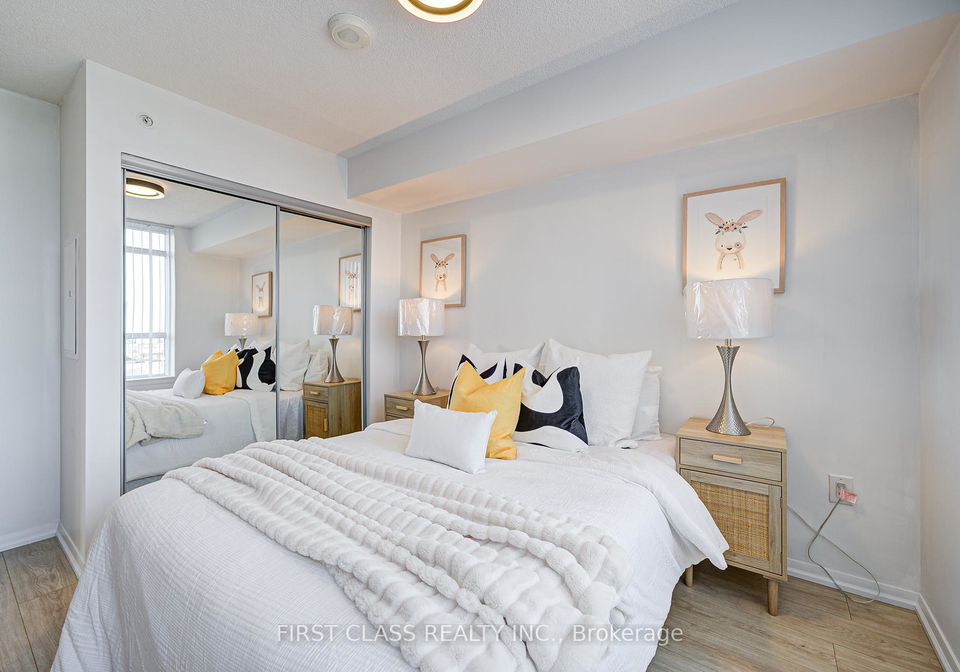 3091-dufferin-street-north-york-ontario-w12442923