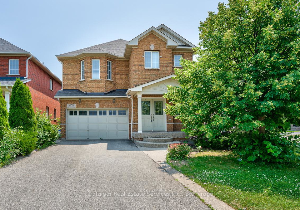 1030-agram-drive-oakville-ontario-w12443311