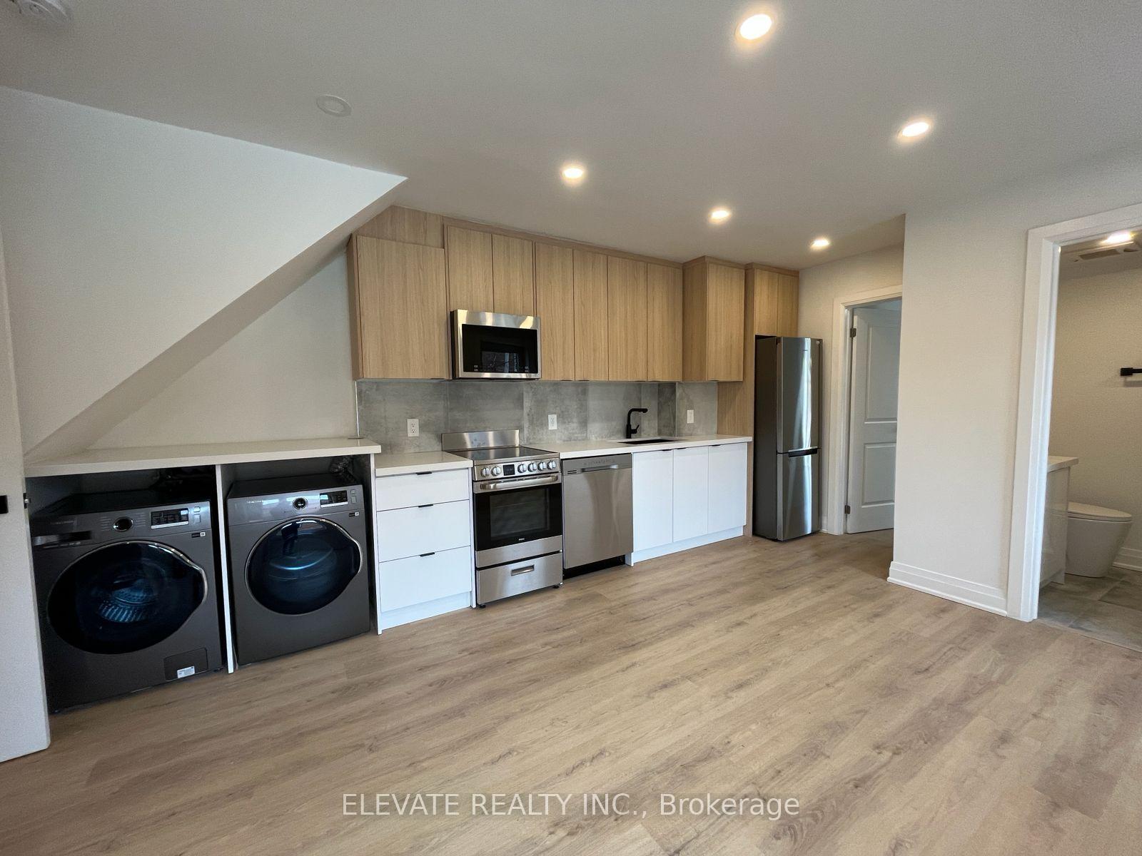 38-lightbourn-avenue-toronto-ontario-w12443340