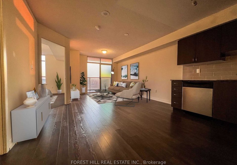 812-lansdowne-avenue-toronto-ontario-w12443499