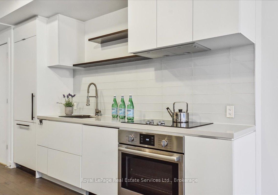 35-wabash-avenue-toronto-ontario-w12443584
