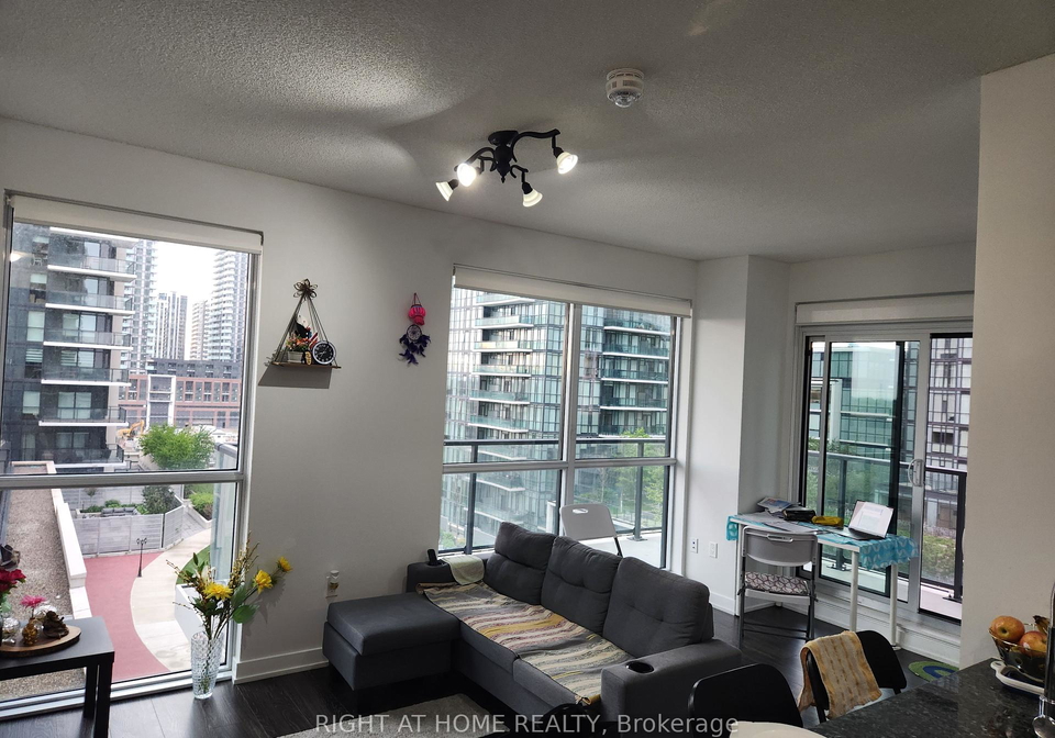 4055-parkside-village-drive-mississauga-ontario-w12443637