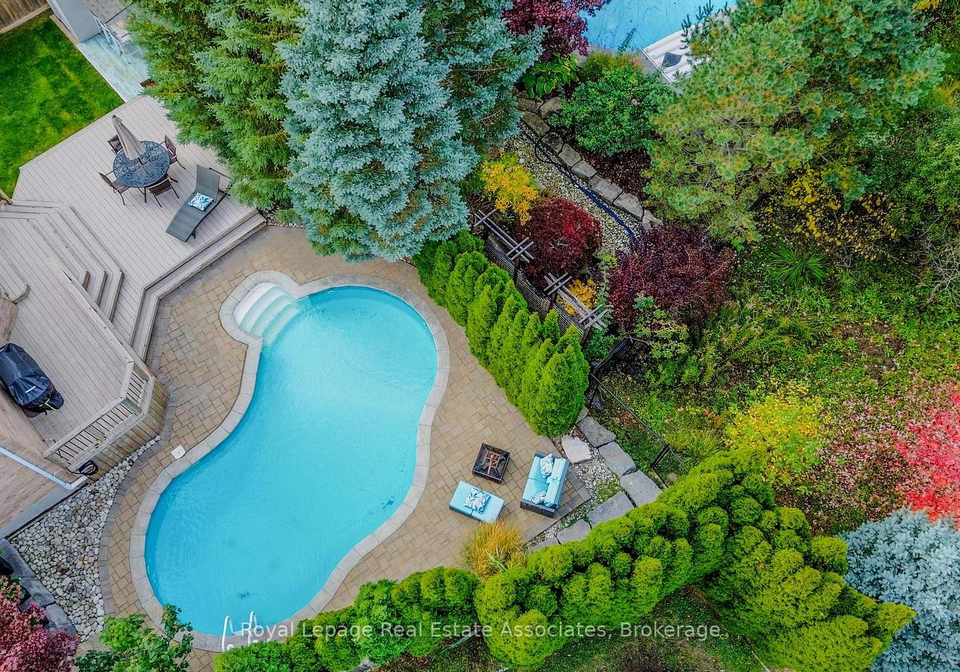 34-curry-crescent-halton-hills-ontario-w12443772