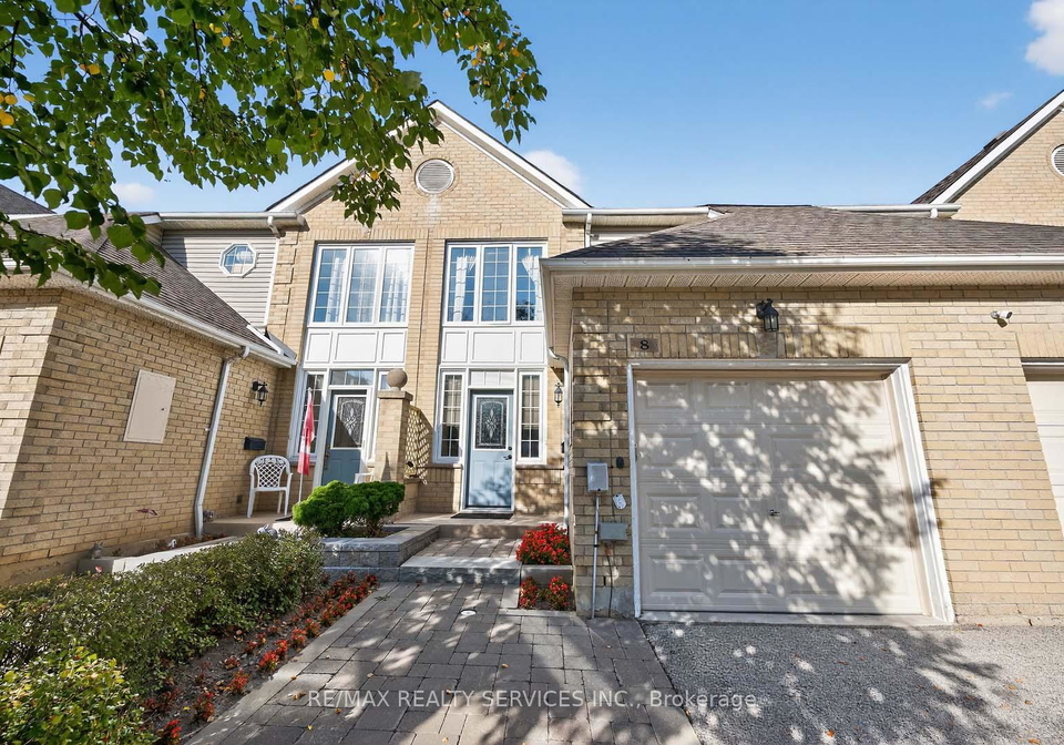 8-hartnell-square-brampton-ontario-w12444068