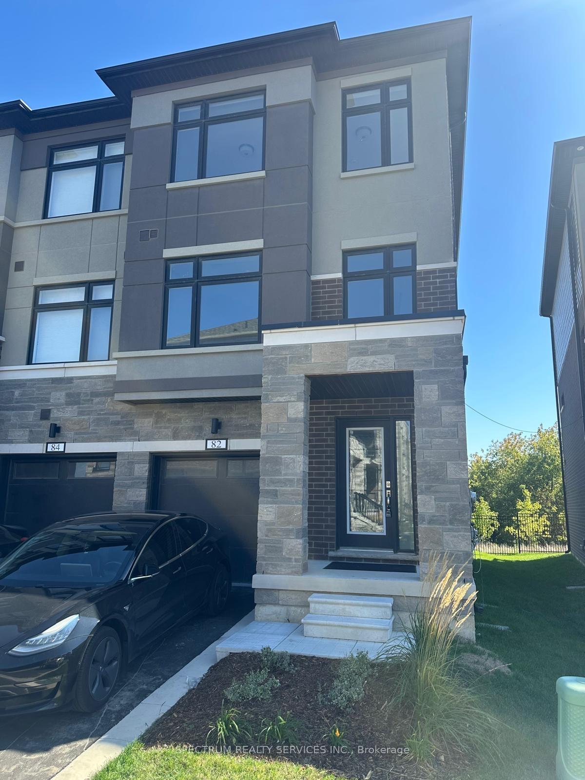 82-fieldridge-crescent-brampton-ontario-w12444103