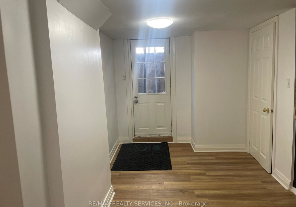 2-craig-street-brampton-ontario-w12444104