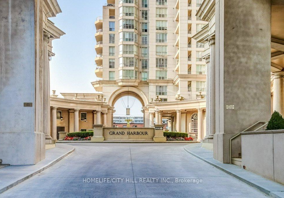 2285-lake-shore-boulevard-w-etobicoke-ontario-w12444517