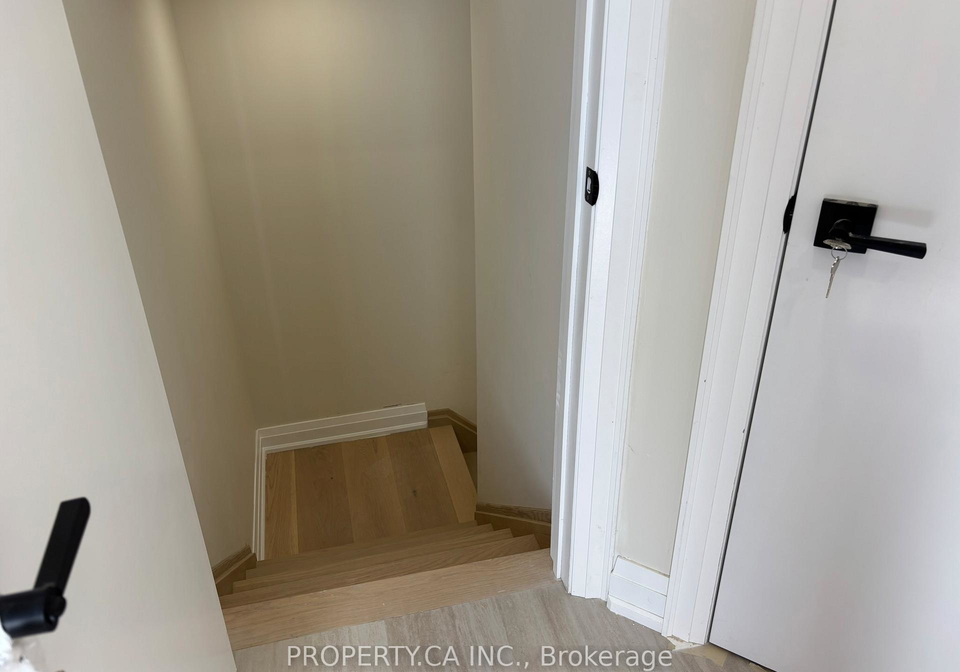 5316-russell-view-road-mississauga-ontario-w12444619