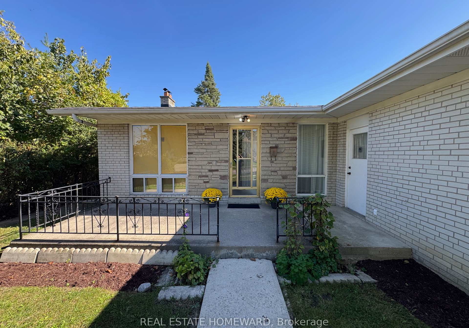 17-collingdale-road-etobicoke-ontario-w12444756