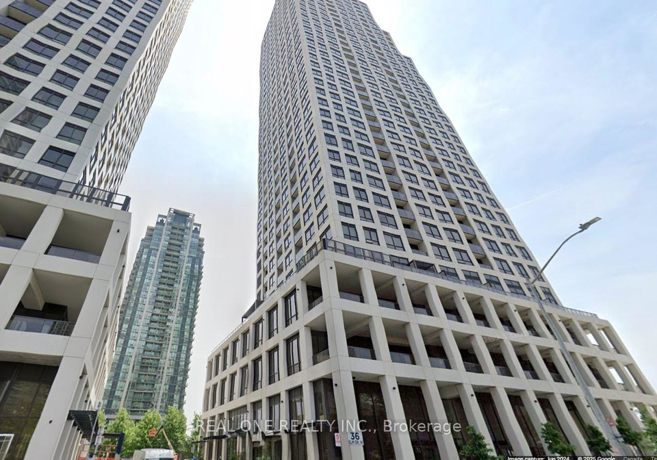 36-elm-drive-w-mississauga-ontario-w12444838