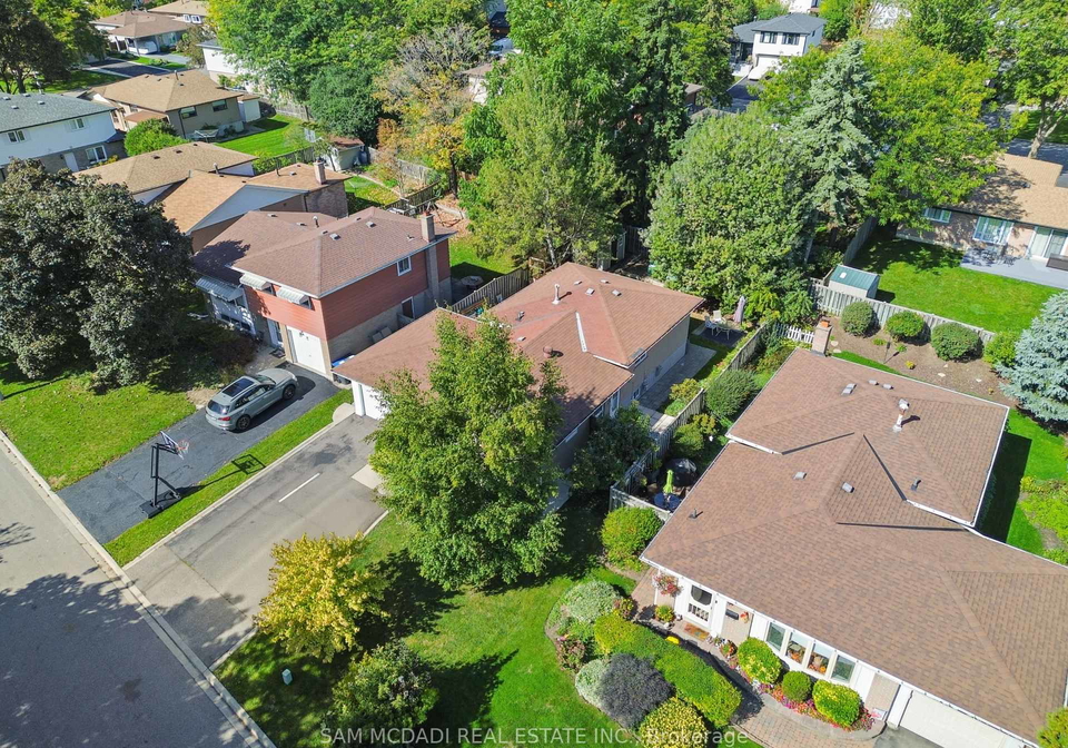 77-lockton-crescent-brampton-ontario-w12444881