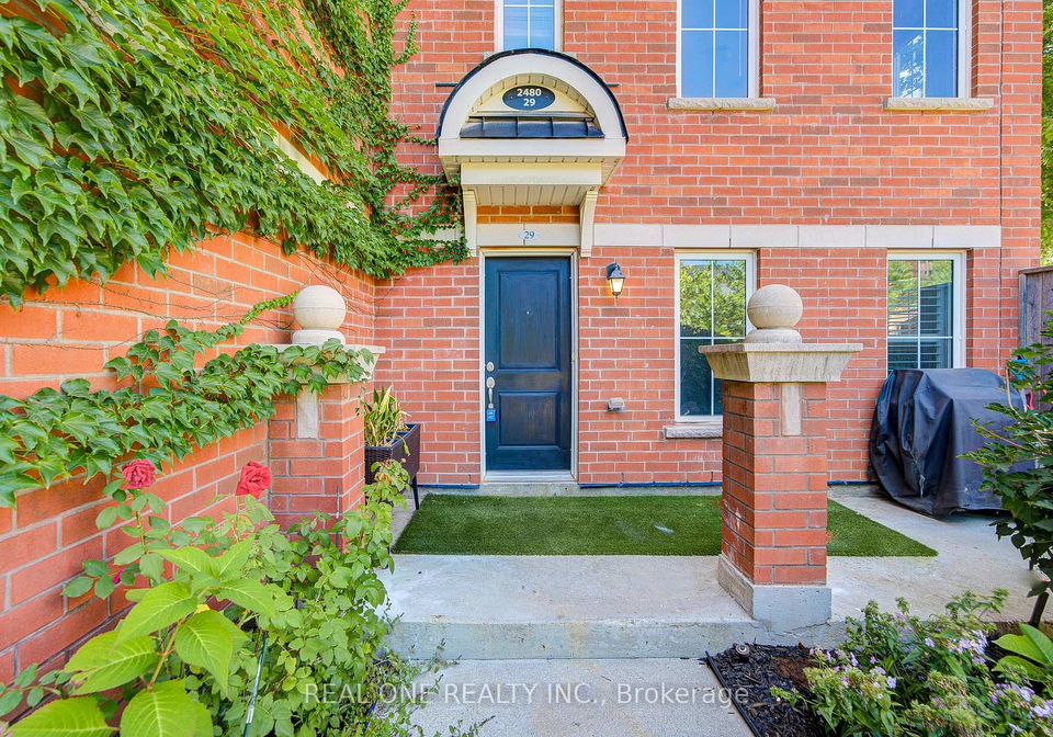 2480-post-road-oakville-ontario-w12445001