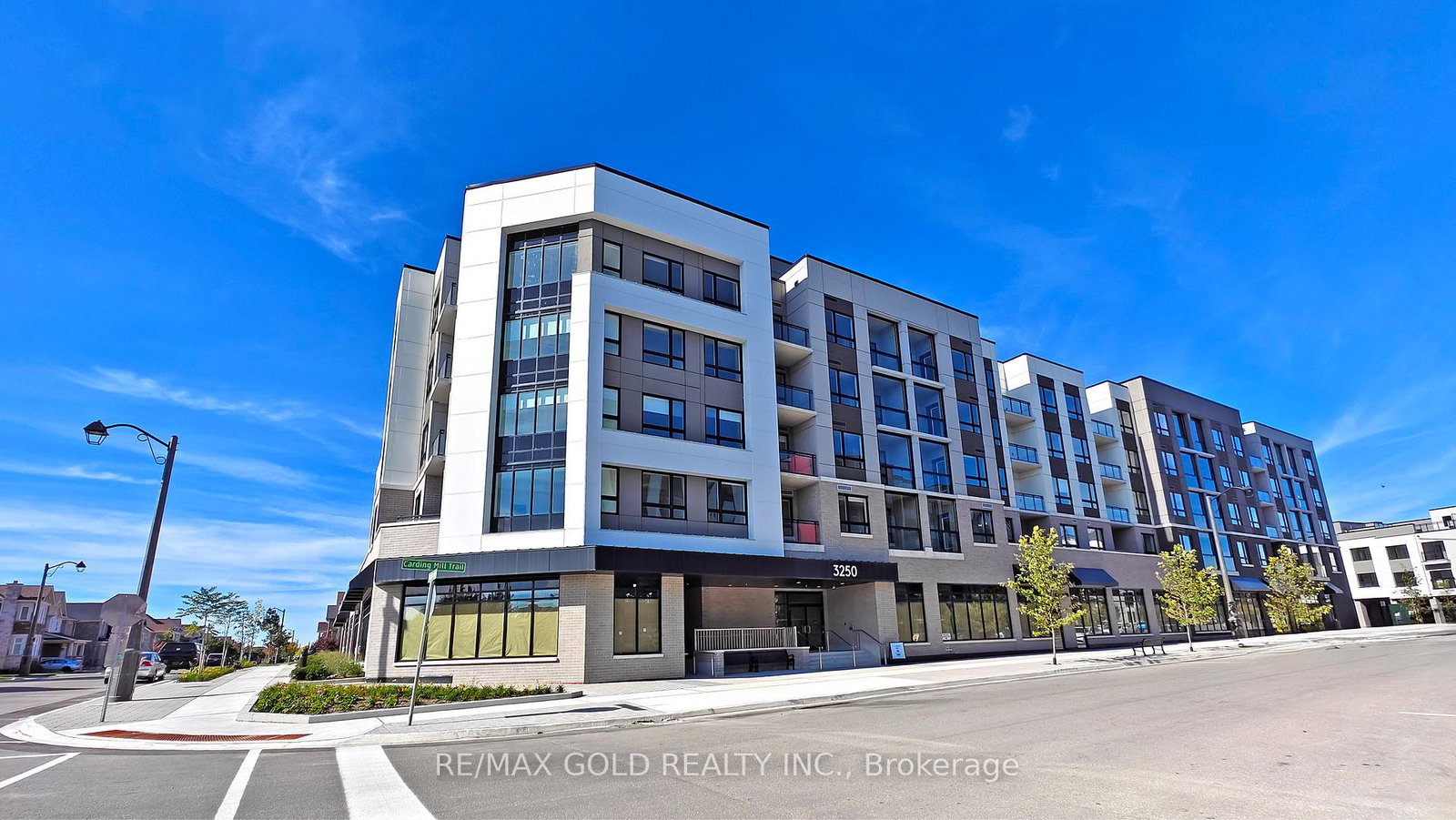 3250-carding-mill-trail-n-oakville-ontario-w12445212
