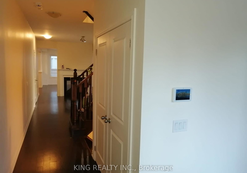8-dale-meadows-road-brampton-ontario-w12445229