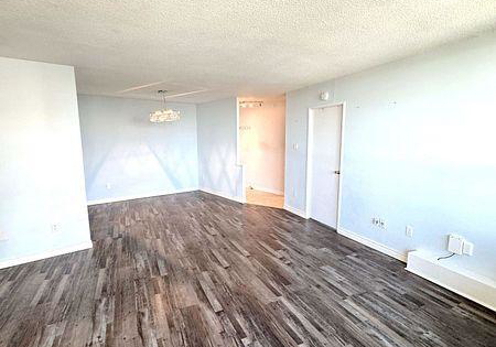 50-mississauga-valley-boulevard-mississauga-ontario-w12445239