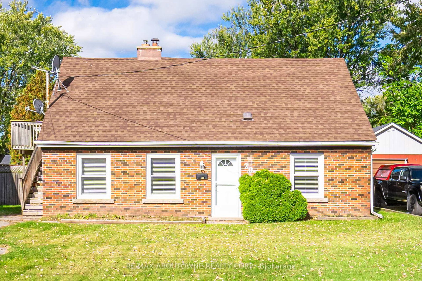 2077-leighland-road-burlington-ontario-w12445269