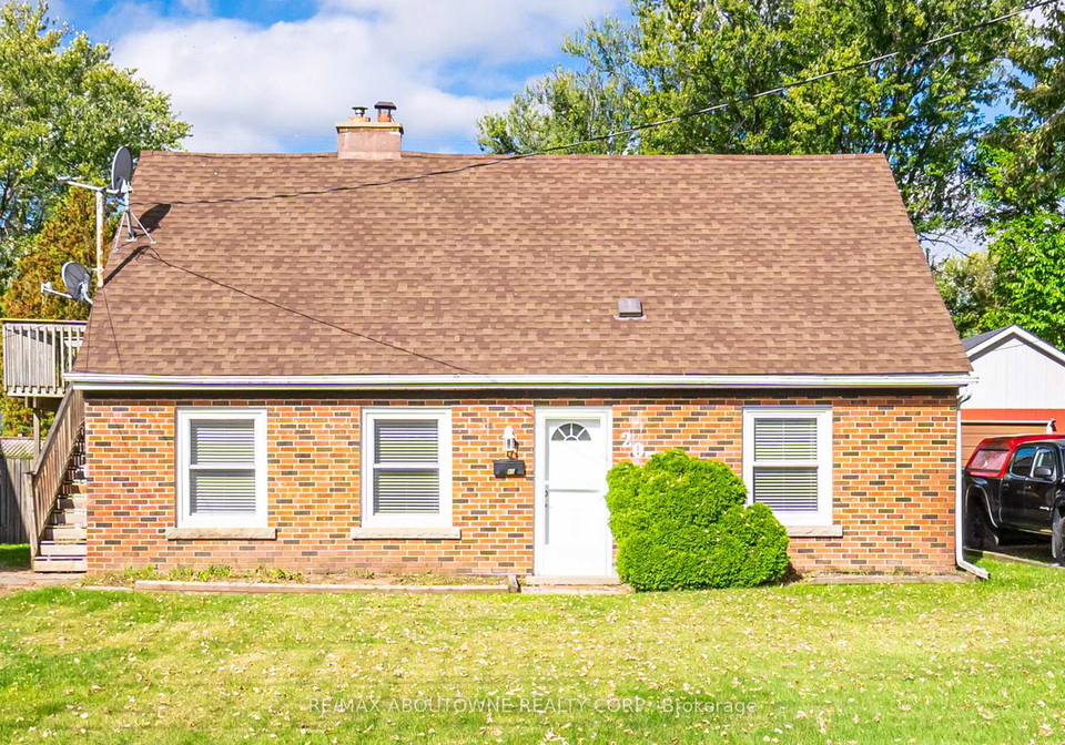 2077-leighland-road-burlington-ontario-w12445269