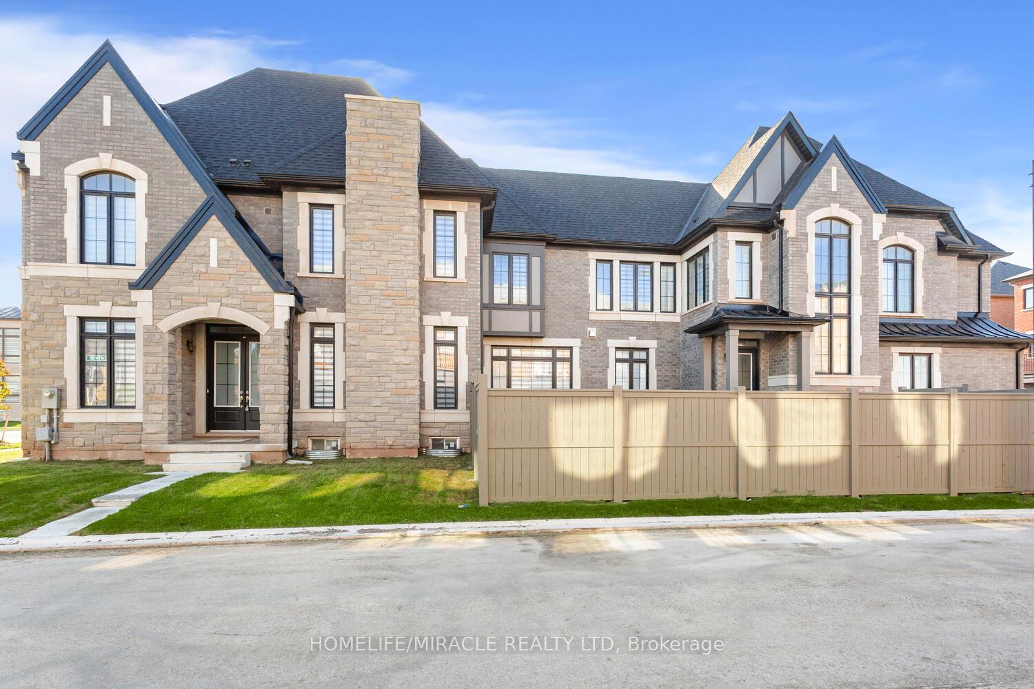 3326-millicent-avenue-oakville-ontario-w12445372