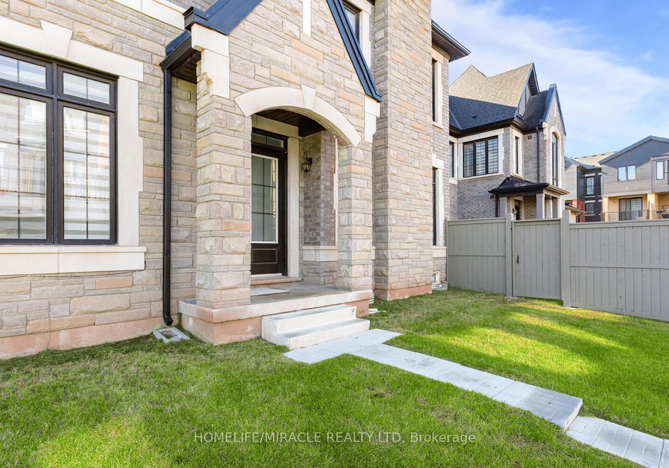 3326-millicent-avenue-oakville-ontario-w12445372