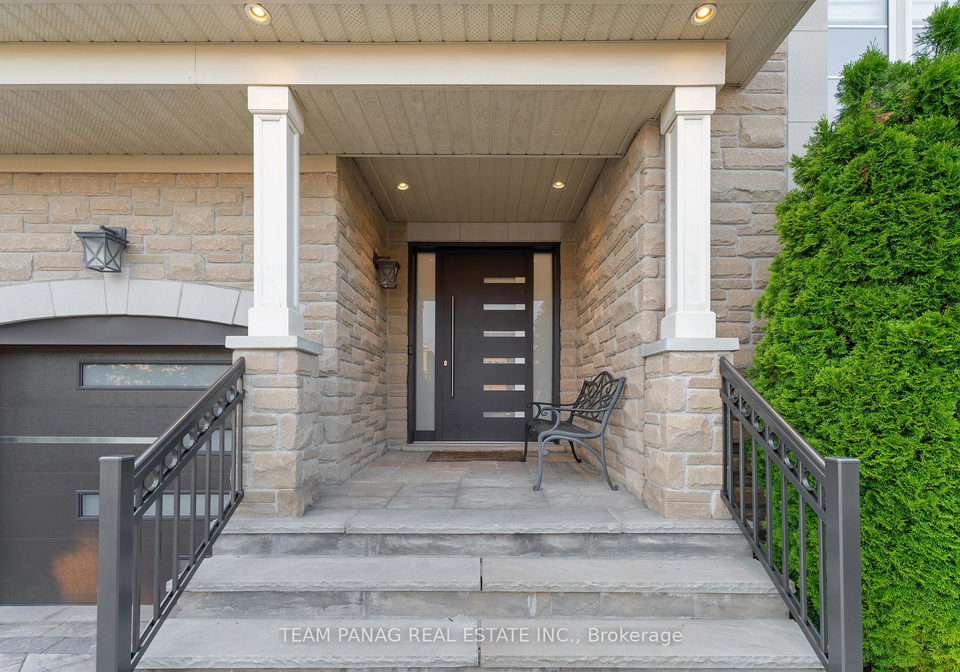6-islington-drive-brampton-ontario-w12445431