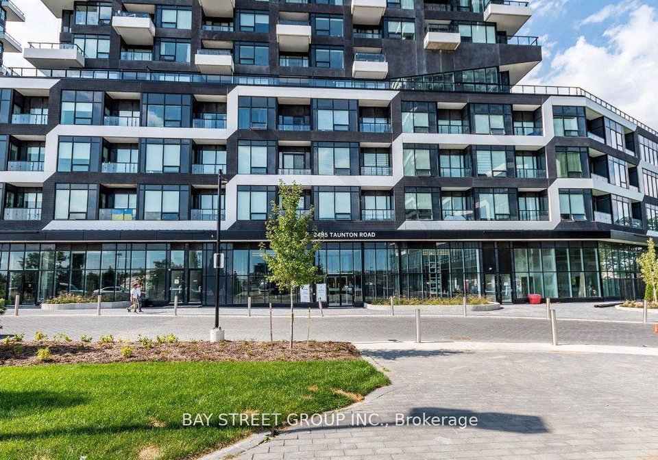 2485-taunton-road-w-oakville-ontario-w12445497