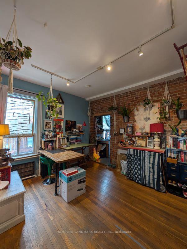 271-dunn-avenue-toronto-ontario-w12445552