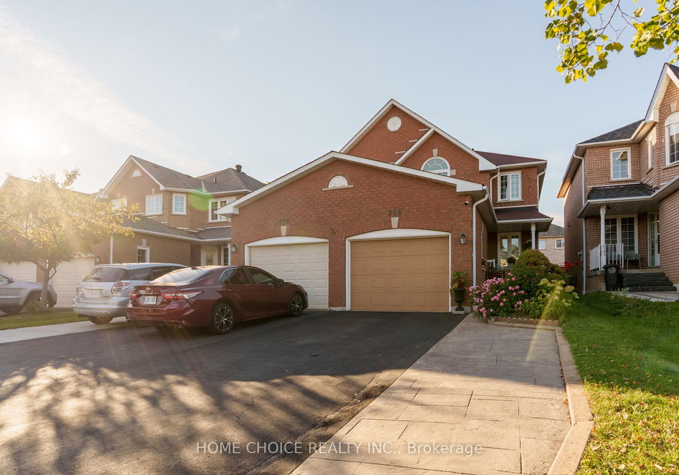 914-applecroft-circle-mississauga-ontario-w12445611