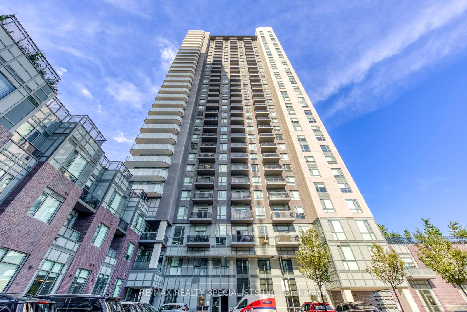 8-nahani-way-mississauga-ontario-w12445841