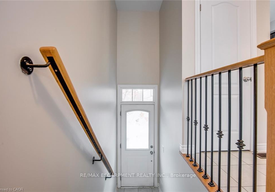 991-reimer-common-burlington-ontario-w12445902