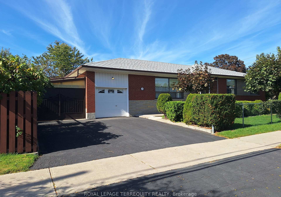 10-maniza-road-york-ontario-w12446182