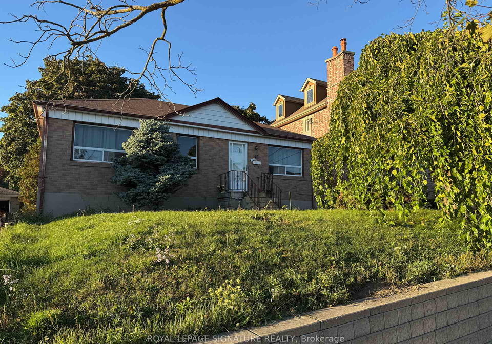 16-hawkins-drive-north-york-ontario-w12446252