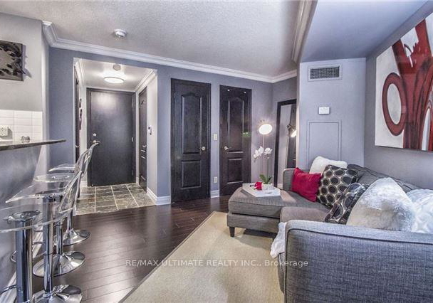 2121-lake-shore-boulevard-w-etobicoke-ontario-w12446340