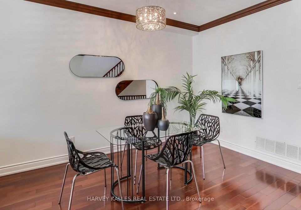 4-corbett-ave-corbett-avenue-toronto-ontario-w12446353