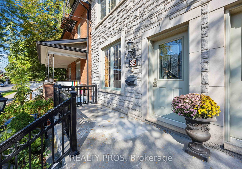 33-lansdowne-avenue-toronto-ontario-w12446451