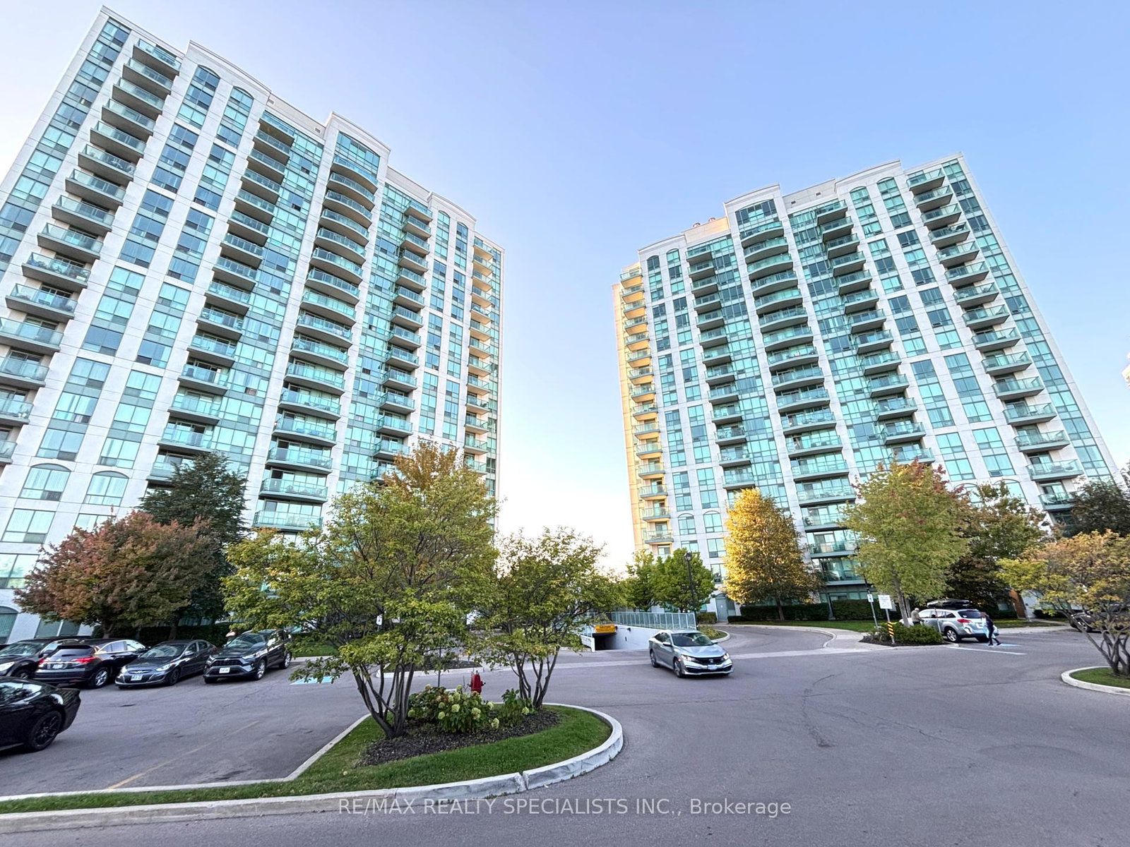 4900-glen-erin-drive-mississauga-ontario-w12446456