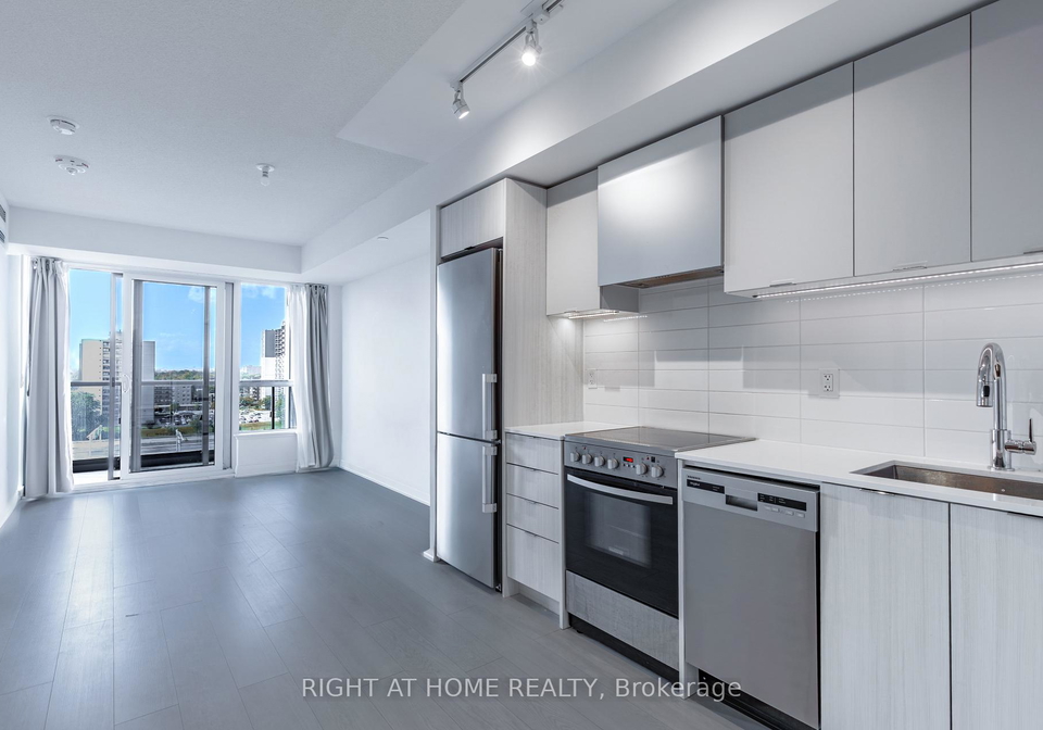 10-gibbs-road-etobicoke-ontario-w12446465
