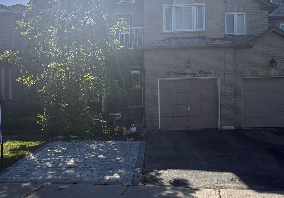 18-archbury-circle-caledon-ontario-w12446583