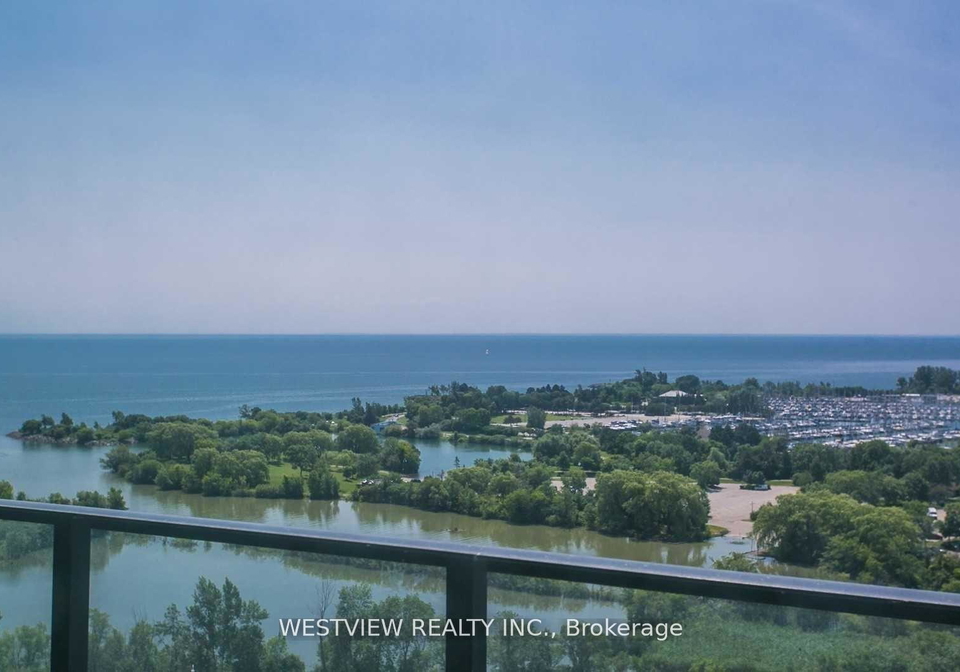 20-shore-breeze-drive-etobicoke-ontario-w12446653