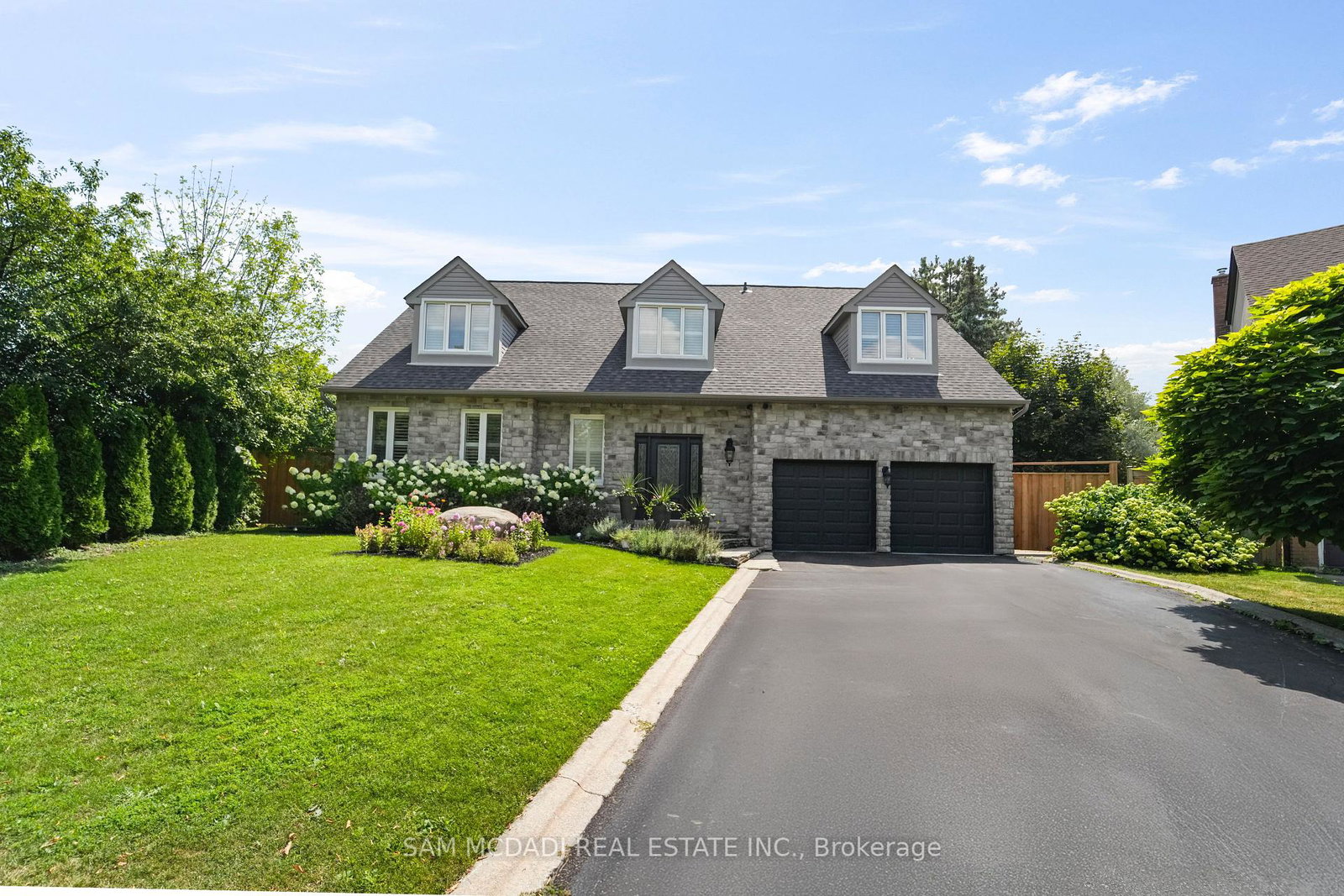 2592-barrisdale-court-mississauga-ontario-w12446728