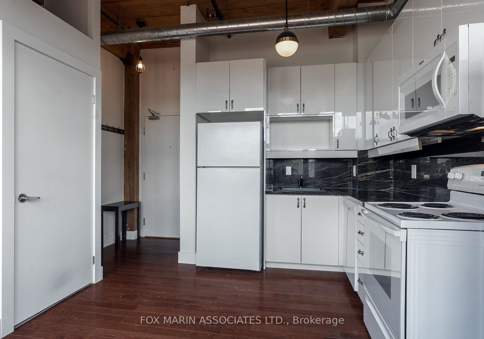 2154-dundas-street-w-toronto-ontario-w12446898