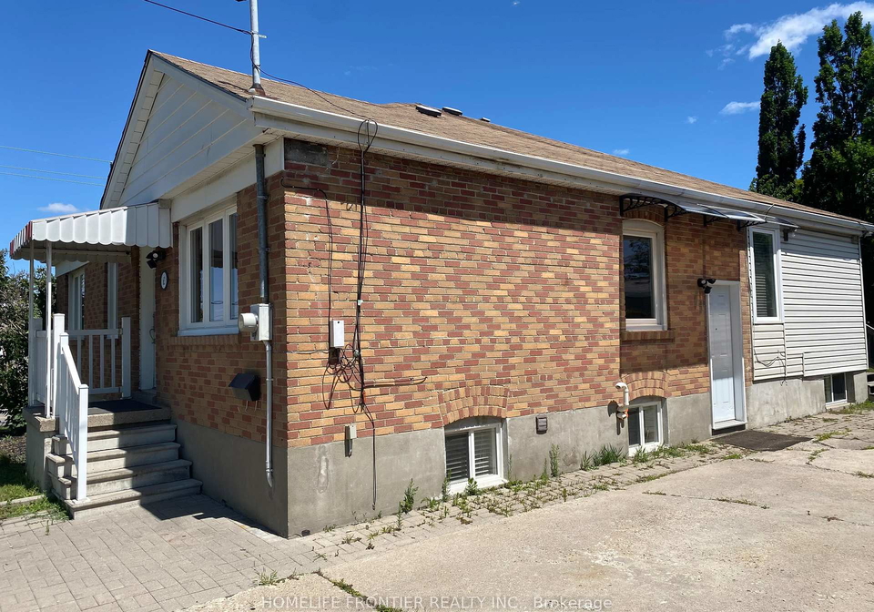 63-lockerbie-avenue-north-york-ontario-w12446915