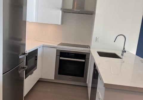 20-shore-breeze-drive-etobicoke-ontario-w12447133
