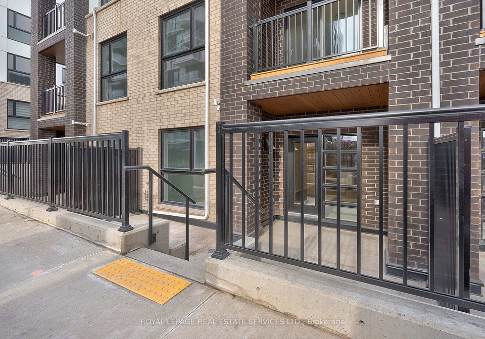 349-wheat-boom-drive-oakville-ontario-w12447235