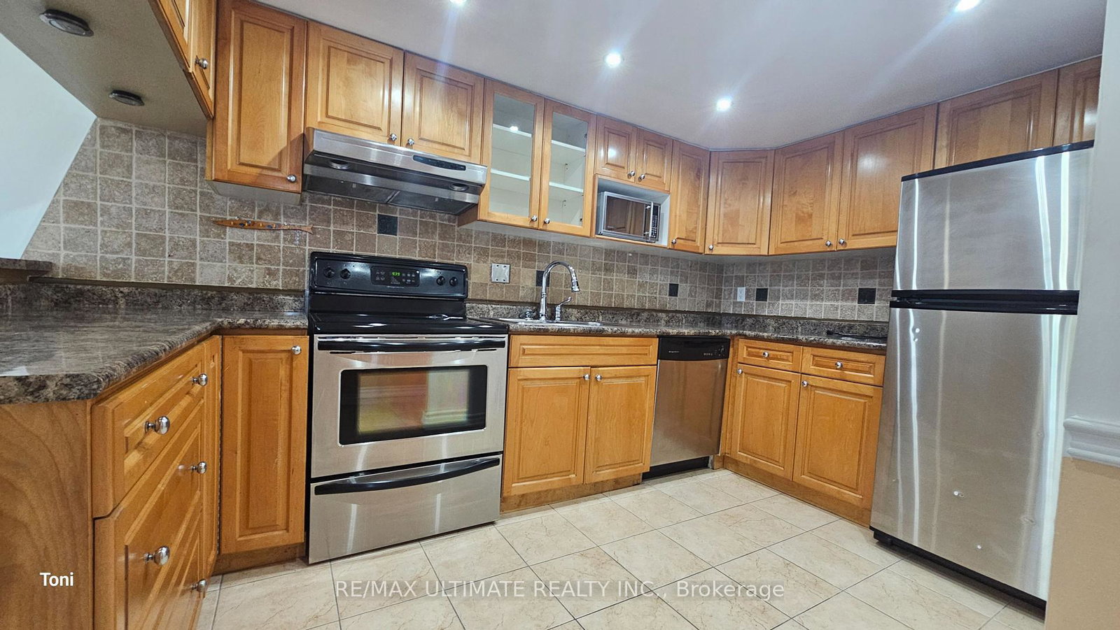 10-martha-eaton-way-north-york-ontario-w12447313