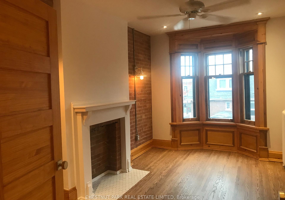 476-roncesvalles-avenue-toronto-ontario-w12447433