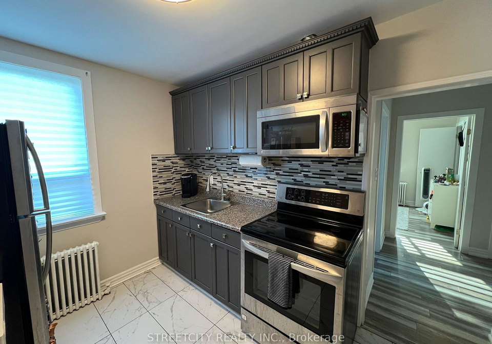 191-broadway-street-mississauga-ontario-w12447456