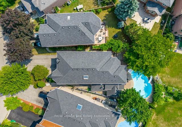 5496-windy-hill-court-mississauga-ontario-w12447548