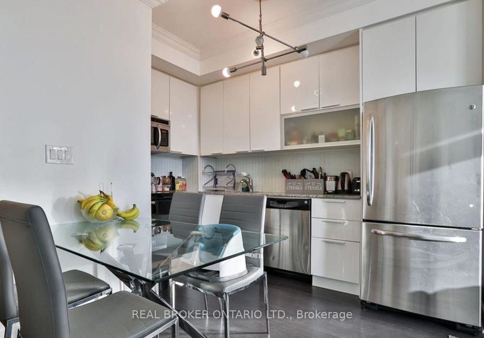 16-brookers-lane-etobicoke-ontario-w12447646