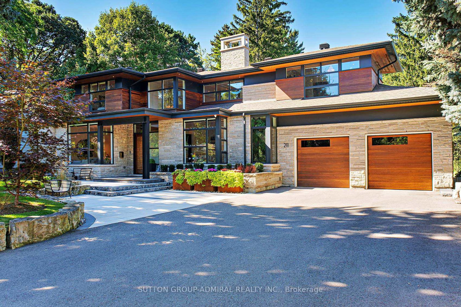 211-glenview-drive-mississauga-ontario-w12447647